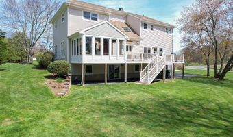 319 Redstone Dr, Cheshire, CT 06410