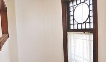 2 W Broadway, Bangor, ME 04401