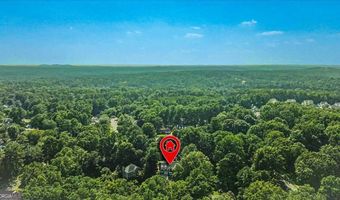 1025 Fairwood Ct NW, Acworth, GA 30101