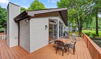 160 Ginsburg Cir, Albrightsville, PA 18210