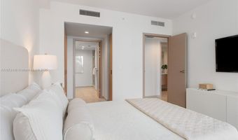 10281 W Bay Harbor Dr 402, Bay Harbor Islands, FL 33154