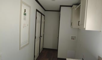251 Briarwood Dr, Bedford, IN 47421