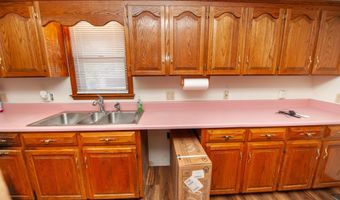 250 Garden Lks, Blacksburg, SC 29702