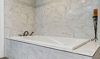 7243 Old Harbor Ave, Anchorage, AK 99504