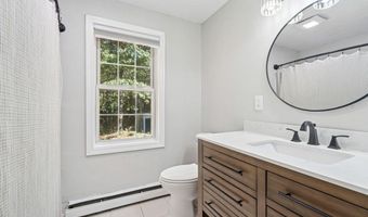 16 Captain Danforth Ln, Amherst, NH 03031