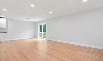 172 Pine Swamp Rd, Cumberland, RI 02864