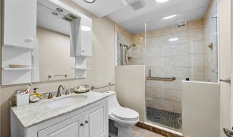 6056 Lake Lindero, Agoura Hills, CA 91301