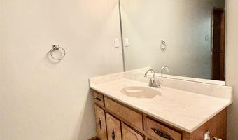 2006 MAPLE Dr, Atoka, TN 38004