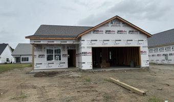 1032 Seven Iron Dr, Ayden, NC 28513