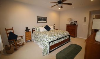 68 Delray Ln, Absecon, NJ 08201