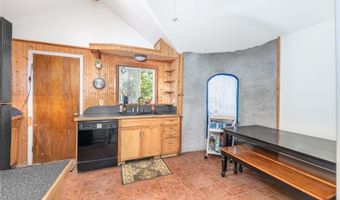 204 Wawayanda Rd, Alloway, NJ 07422