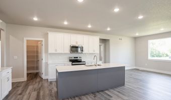 1020 2nd St NE, Altoona, IA 50009