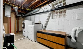 170 E Beech St NE, Alliance, OH 44601