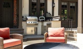72 Windsor Rd, Asheville, NC 28804
