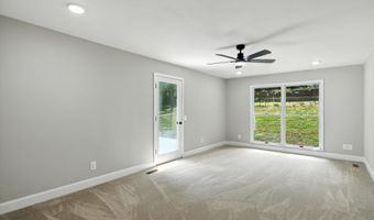 1113 Springfield Dr, Athens, TN 37303