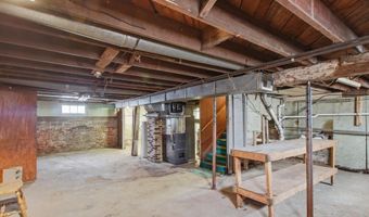 430 Bridge Ave, Alma, MI 48801