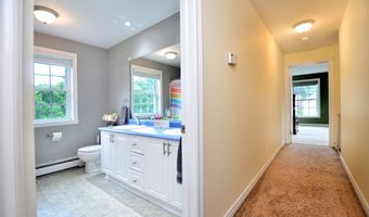 34 Chippenwood Ln, Bristol, CT 06010