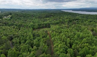 6020 Eaglewood Ln, Birchwood, TN 37308