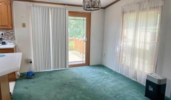409 233RD St, Aledo, IL 61231