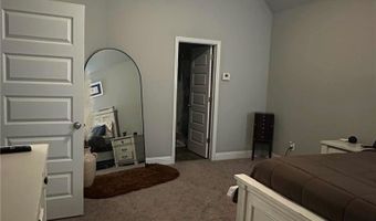 3201 SW Stoneway Ave, Bentonville, AR 72713