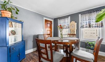 95 Ivy St, East Providence, RI 02914