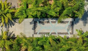 210 N Stage Coach Ln, Fallbrook, CA 92028