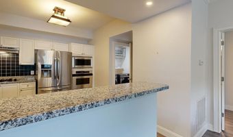 3275 Lenox APT 413, Atlanta, GA 30324