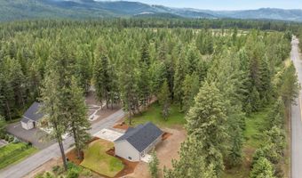 81 Parkland Dr, Blanchard, ID 83804