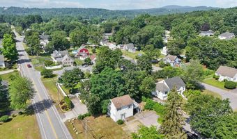 2 Merry St, Bedford, NH 03110
