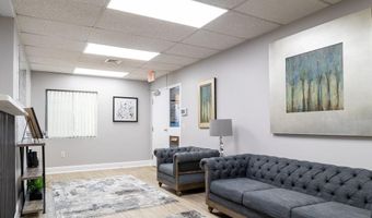 469 Centerville Rd 206, Warwick, RI 02886