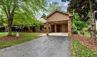 293 Hollybrook Dr, Advance, NC 27006