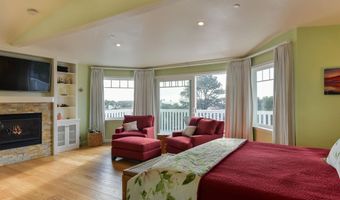222 Barbara Ave, Solana Beach, CA 92075