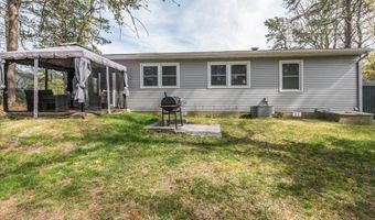 19 Chelsea Dr 70, Whiting, NJ 08759