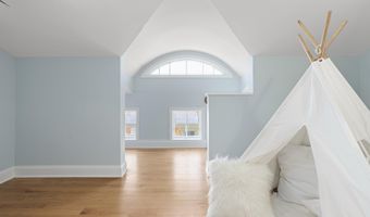 525 East Ave, Bay Head, NJ 08742