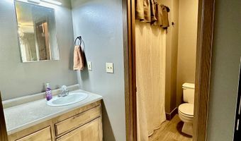 13 B Statesboro Dr, Belle Fourche, SD 57717