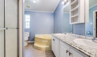 10916 Shanna Dr, Abbeville, LA 70510