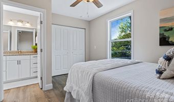 104 Forest Fern Ln, Alexander, NC 28701