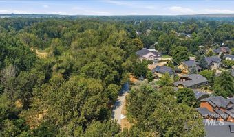 857 N River Path Ln, Boise, ID 83703