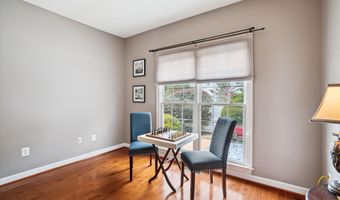 702 BANNEKER Ln, Annapolis, MD 21401