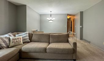 4014 Toronto St, Ames, IA 50014