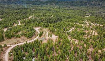 6 Urban Ln, Cascade, ID 83611