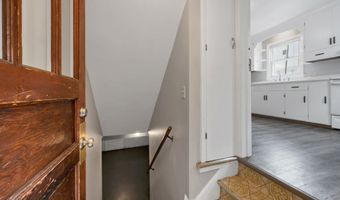 1203 W NORTHLAND Ave, Appleton, WI 54914