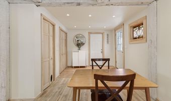 3 York St, Augusta, ME 04330