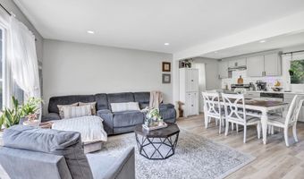 14 N Coe Ln, Ansonia, CT 06401