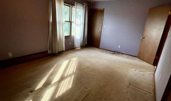 811 SUNSET Dr, Antigo, WI 54409