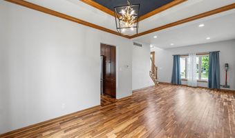 2904 Bayberry Rd, Ames, IA 50014