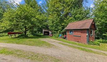 429 Polhemus Rd, Cambridge, VT 05464