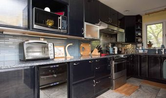 6789 LITTLE FALLS Rd, Arlington, VA 22213