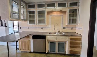 404 Sunbeam Ave, Alamogordo, NM 88310