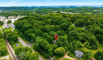 1303 W Madison Ave, Athens, TN 37303